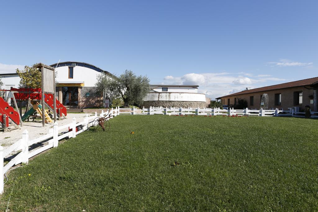 Il Borgo Ariccia Resort ภายนอก รูปภาพ