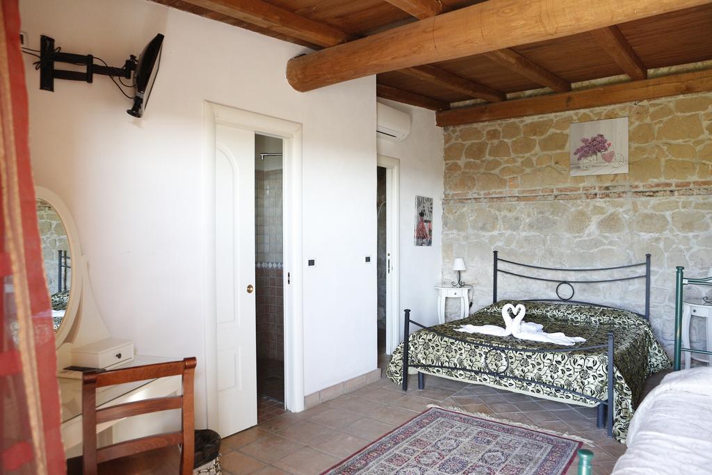 Il Borgo Ariccia Resort ภายนอก รูปภาพ