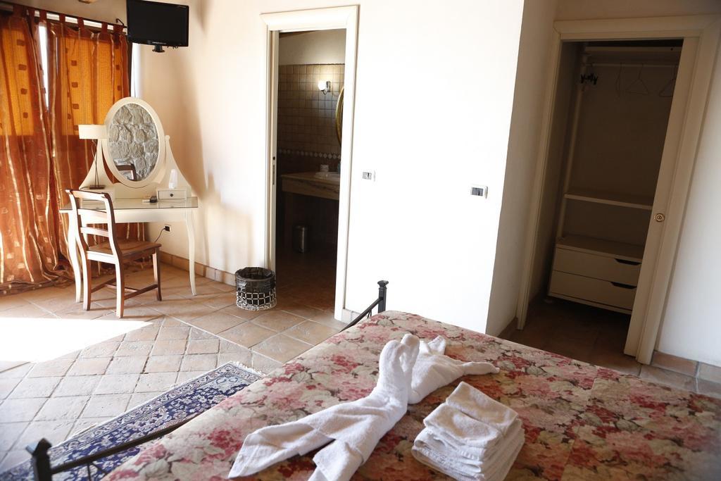 Il Borgo Ariccia Resort ภายนอก รูปภาพ